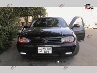 Volkswagen Golf - 2003