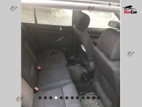 Volkswagen Golf - 2003