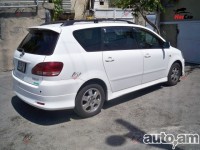 Toyota Ipsum - 2002