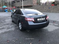 Toyota Camry - 2010