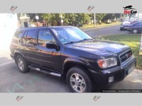 Nissan Pathfinder - 2001