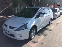 Mitsubishi Grandis - 2003