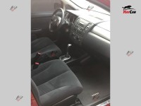 Nissan Versa - 2010