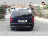 Opel Zafira - 2000