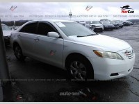 Toyota Camry - 2008
