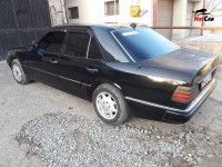 Mercedes-Benz 124 - 1993