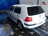 Volkswagen Golf - 1998