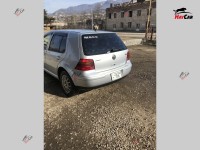 Volkswagen Golf - 2001