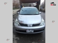 Nissan Tiida - 2004