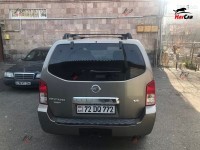 Nissan Pathfinder - 2006