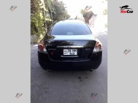 Nissan Altima - 2009