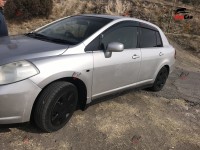 Nissan Tiida - 2005