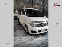 Nissan Elgrand - 2003