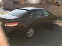 Toyota Camry - 2010