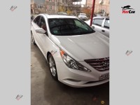 Hyundai Sonata - 2011