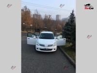 Nissan Tiida - 2008
