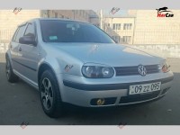 Volkswagen Golf - 2000
