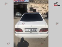Mercedes-Benz E 230 - 1995