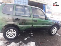 Chevrolet Niva - 2005
