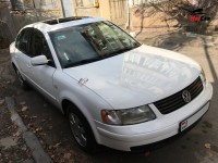 Volkswagen Passat - 2000