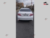 Toyota Camry - 2010