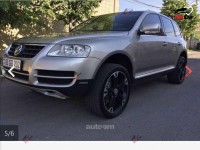 Volkswagen Touareg - 2004