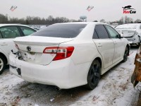Toyota Camry - 2012