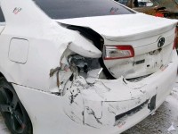 Toyota Camry - 2012