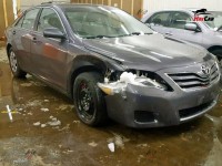 Toyota Camry - 2011