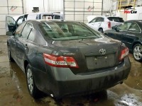 Toyota Camry - 2011