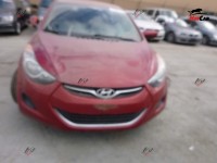 Hyundai Elantra - 2011
