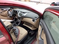 Hyundai Elantra - 2011