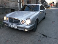 Mercedes-Benz E 200 - 1996