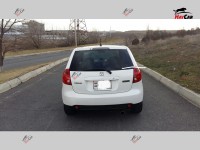 Mazda Verisa - 2004