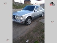 Mercedes-Benz E 200 - 1993