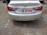 Hyundai Sonata  - 2011