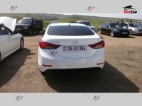 Hyundai Elantra - 2015
