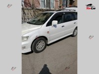 Mitsubishi Chariot - 1999