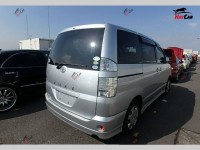 Toyota Voxy - 2006
