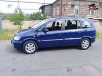 Opel Zafira - 2004