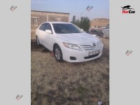 Toyota Camry - 2010