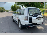 Mitsubishi Pajero - 2009