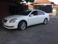 Nissan Maxima - 2004