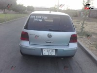 Volkswagen Golf - 2002