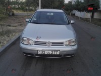 Volkswagen Golf - 2002