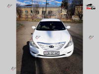 Hyundai Sonata - 2013