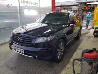 Infiniti FX35 - 2007