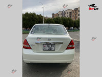 Nissan Tiida - 2009