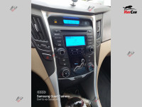 Hyundai Sonata - 2012