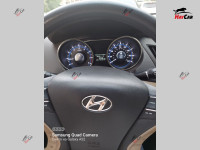 Hyundai Sonata - 2012